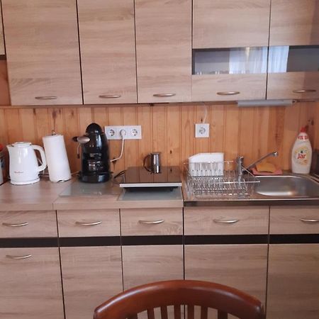 Matyas Apartman Tard Eksteriør bilde