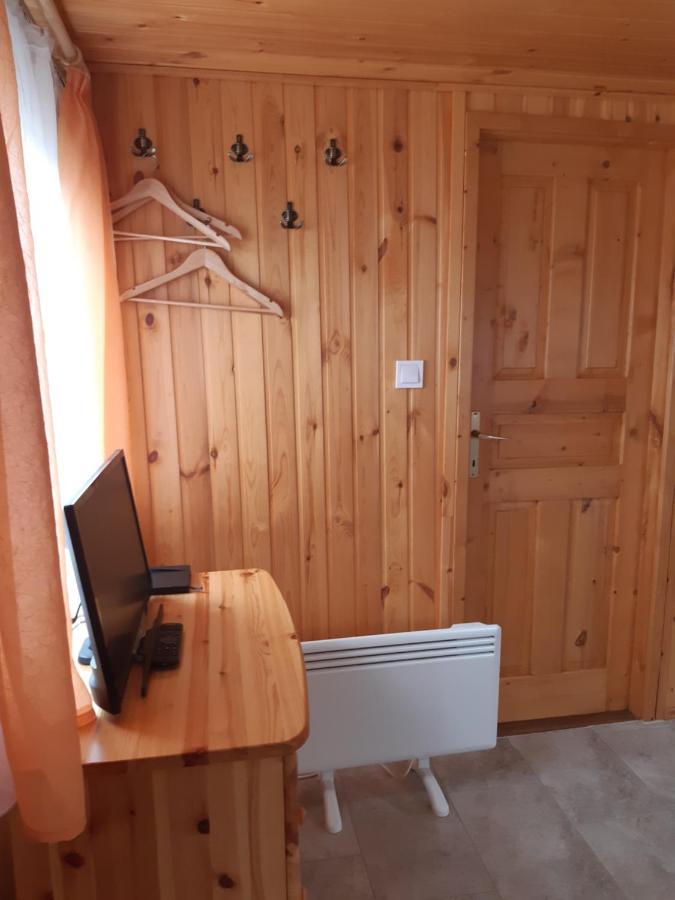 Matyas Apartman Tard Eksteriør bilde
